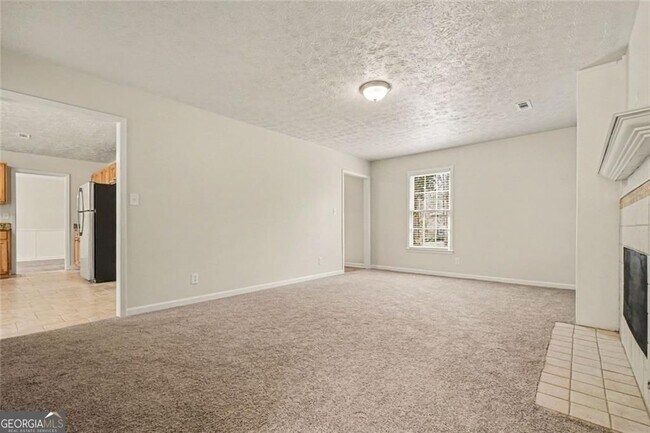 Building Photo - 175 Woodsong Dr