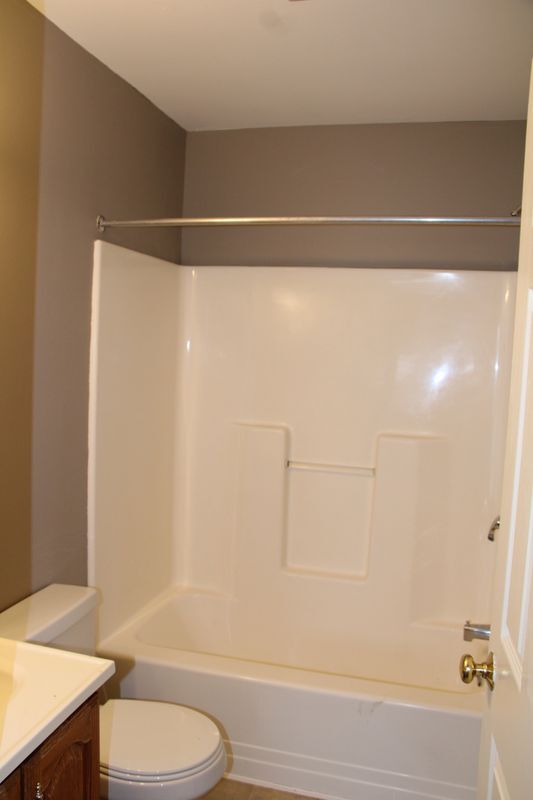 Building Photo - 130 N Mill St