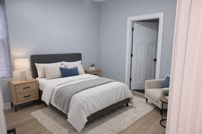 Building Photo - 6649 S Woodlawn Ave