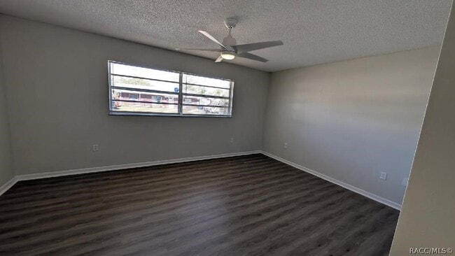 Building Photo - 1234 NE 2nd St