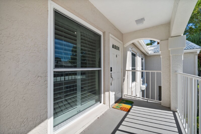 Building Photo - 864 Gulf Pavillion Dr