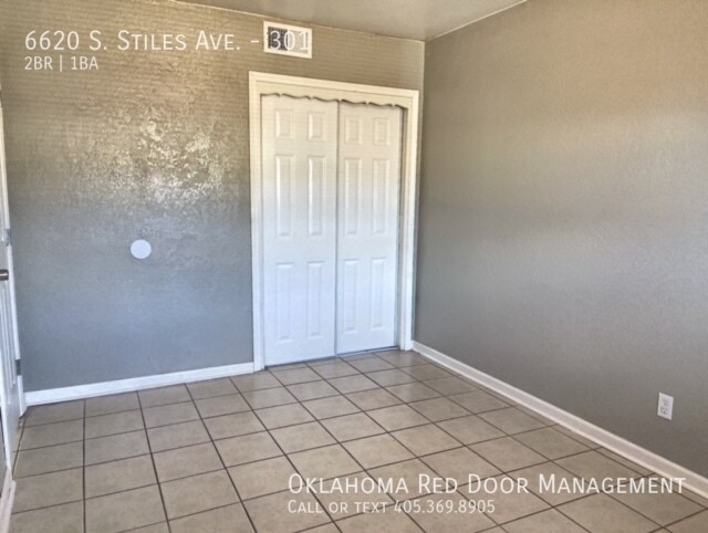 Building Photo - 6620 S Stiles Ave