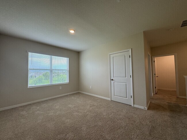 Building Photo - 17448 Harvest Moon Way