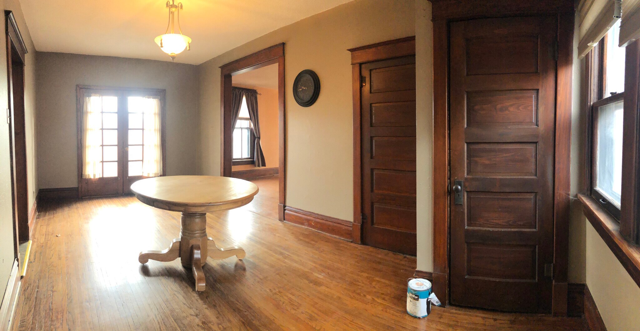 Dining Room - 615 W 2nd St