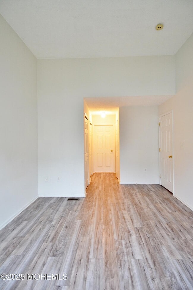 Building Photo - 111 Watson Ct