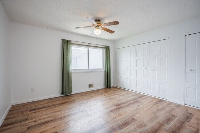 Building Photo - 678 Eastbrooke Ln