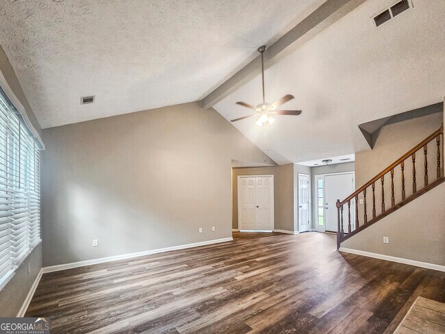 Building Photo - 768 Wilkes Dr