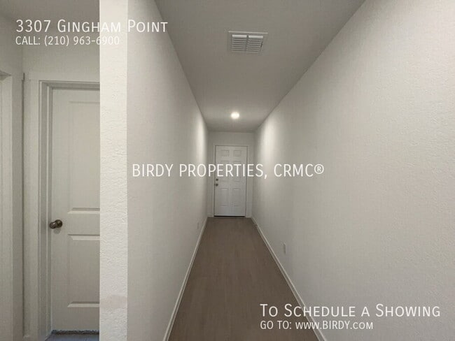 Building Photo - 3307 Gingham Pt