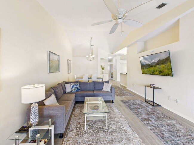 Building Photo - Furnished Seasonal or Annual Rental in Pip...