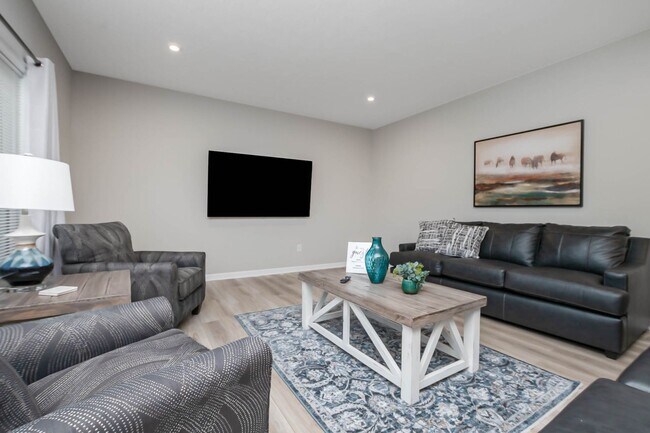 Building Photo - Brand New Construction in well-kept HOA community