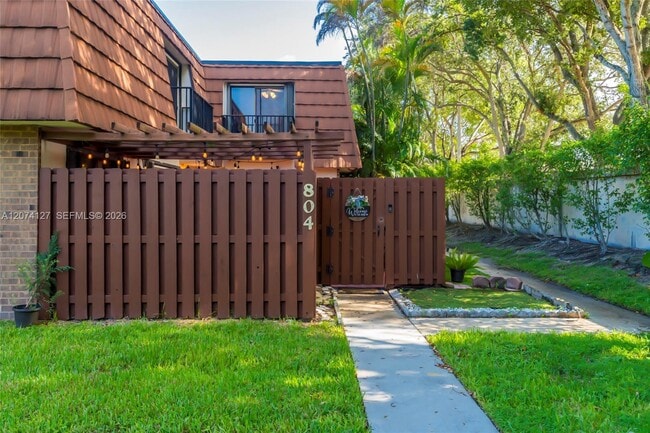 Building Photo - 804 SW 119th Way