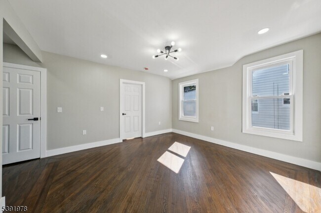 Building Photo - 134 Park Pl