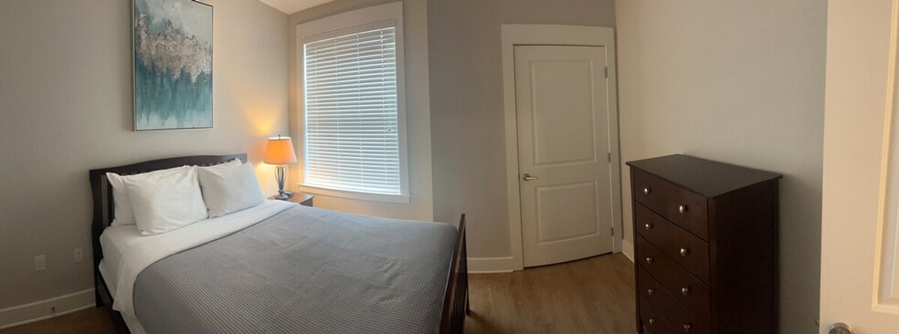 Building Photo - 6408 Providence Farm Ln