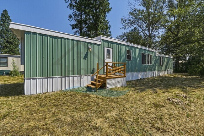 Building Photo - 468800 US-95