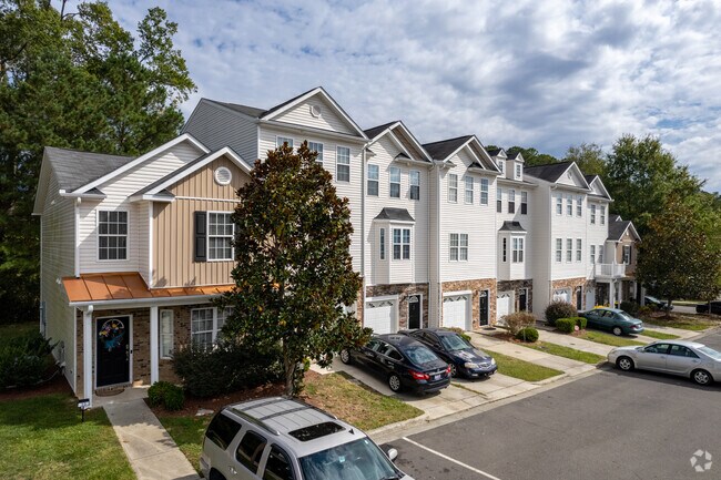 Building Photo - Ganyard Townes