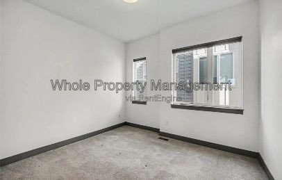 Building Photo - 3511 S Marion St