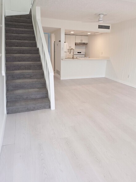 Building Photo - 1100 Turner St