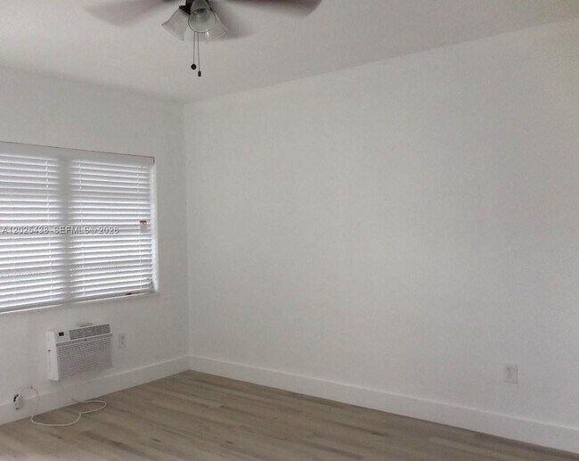 Building Photo - 8040 Tatum Waterway Dr