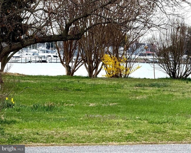 Building Photo - 1697 Monroe Bay Cir