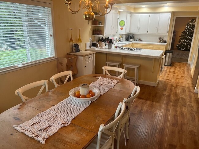 Building Photo - Welcome to this charming 3 bedroom, 2 bathroom house located in  Nevada City