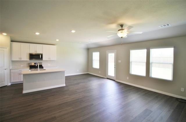 Building Photo - 4208 Mountain Crk Dr