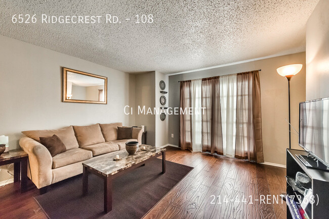 Building Photo - Prime location apartment!!