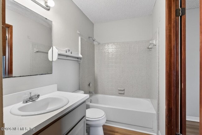 Building Photo - 4482 Melissa Ct W