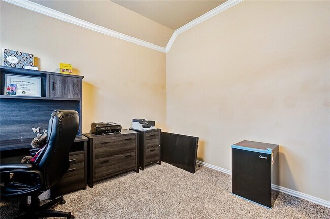Building Photo - 623 Orlandis Ln