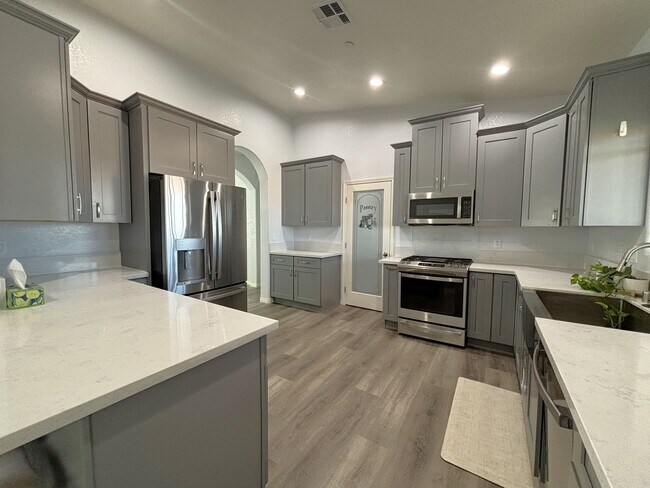 Building Photo - Beautiful Property Coming Soon!!!!