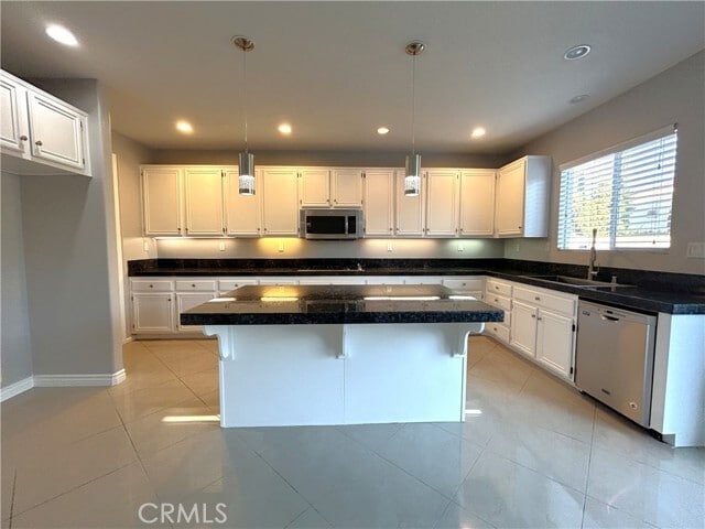 Building Photo - 11855 Silver