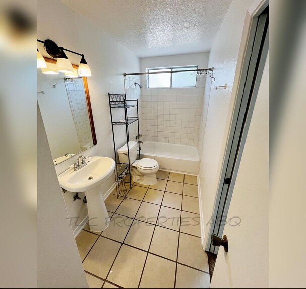 Building Photo - 1 Monterey