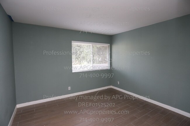 Building Photo - 125 W South St