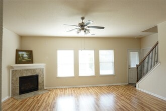 Building Photo - 10615 Chestnut Path Way