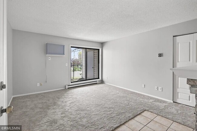 Building Photo - 400 Shelard Pkwy