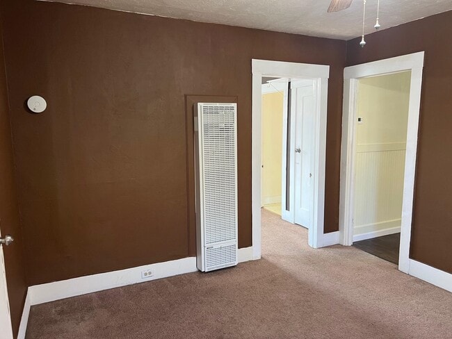 Building Photo - 22771 Inyo St