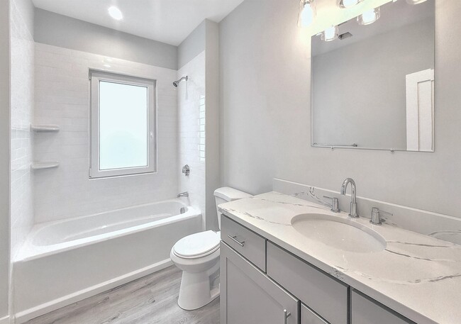 Building Photo - 86 Fayston St