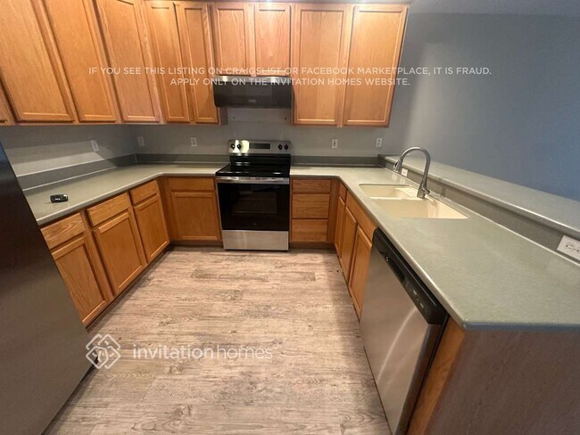 Building Photo - 2432 Cerberus Dr