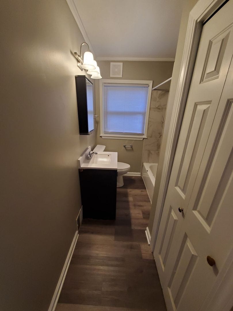 Building Photo - 5445 N 54th St