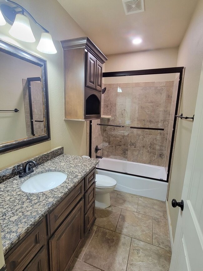 Building Photo - 9825 Perry Ave