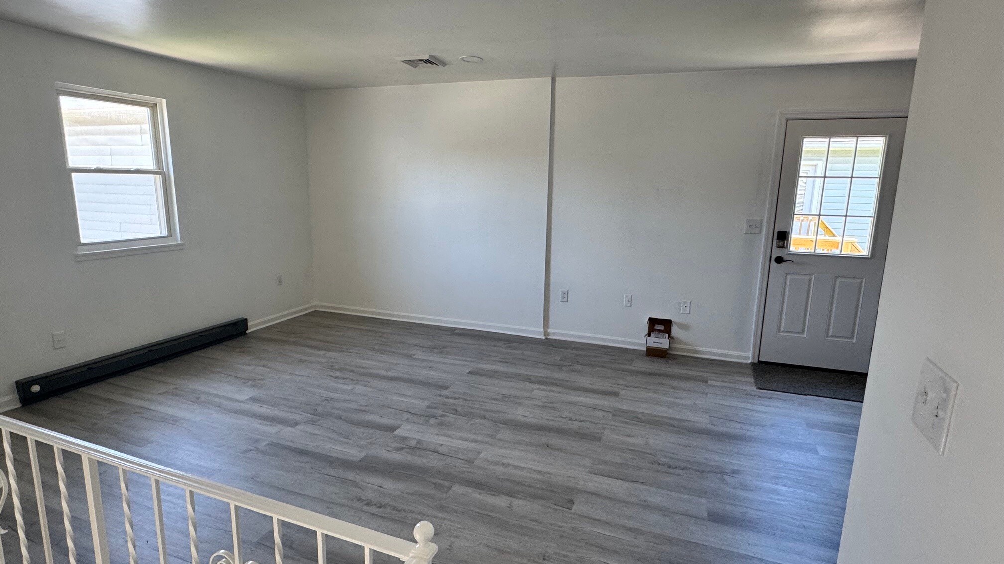 Living Room - 3707 Tiffany Dr