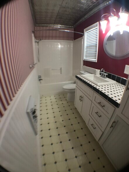 Bathroom - 1800 Hilltop Dr