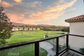 Building Photo - 58 Via Candelaria