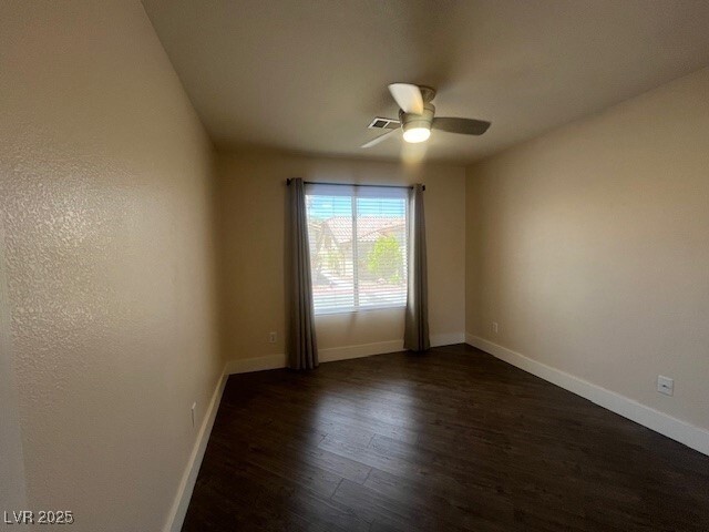 Building Photo - 3352 Kylemore St
