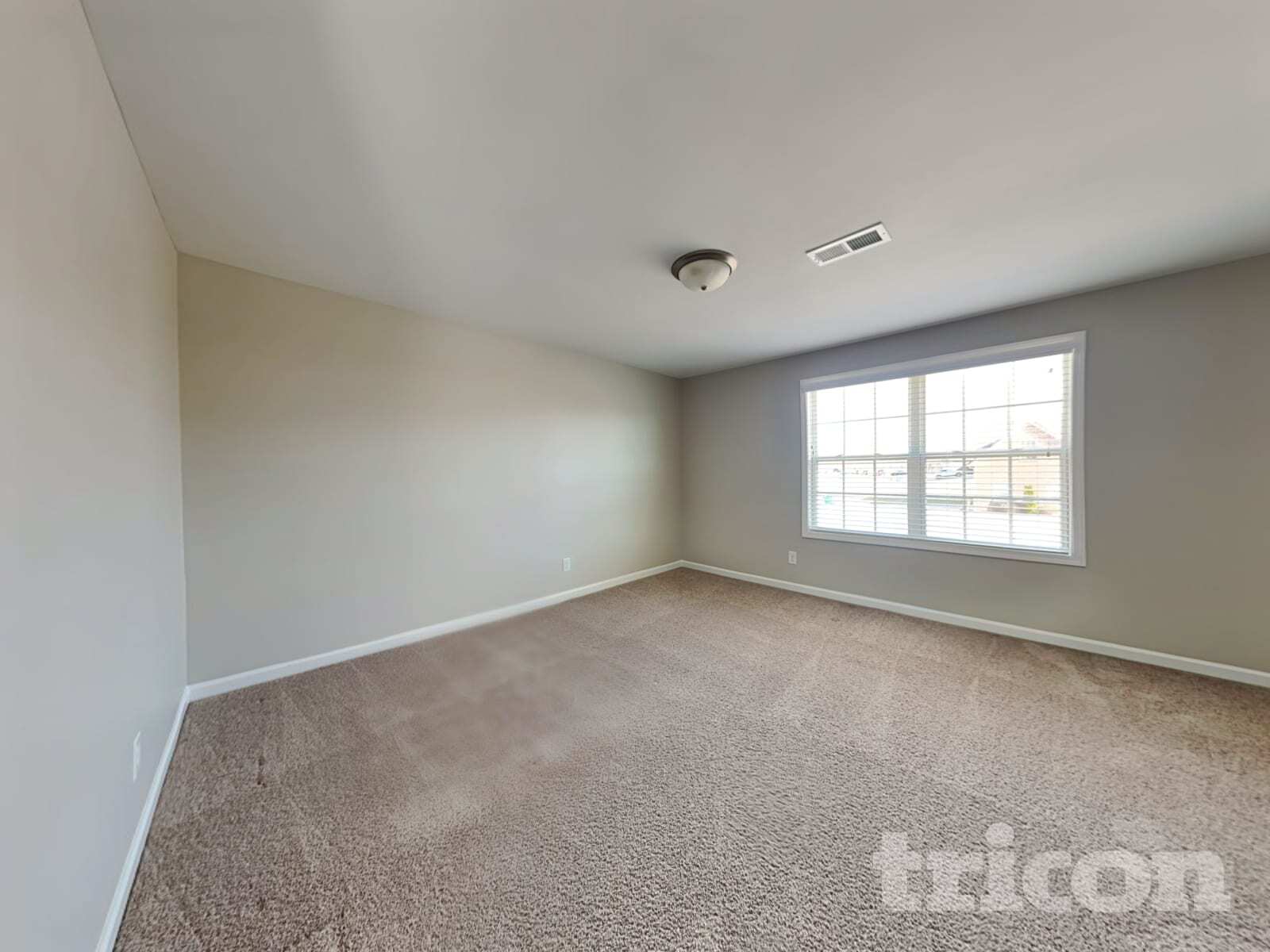 Building Photo - 925 Beverly Ct