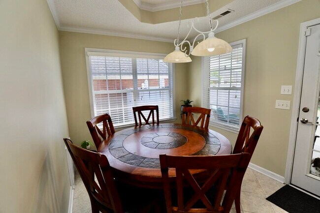 Building Photo - 3196 Daufaskie Rd