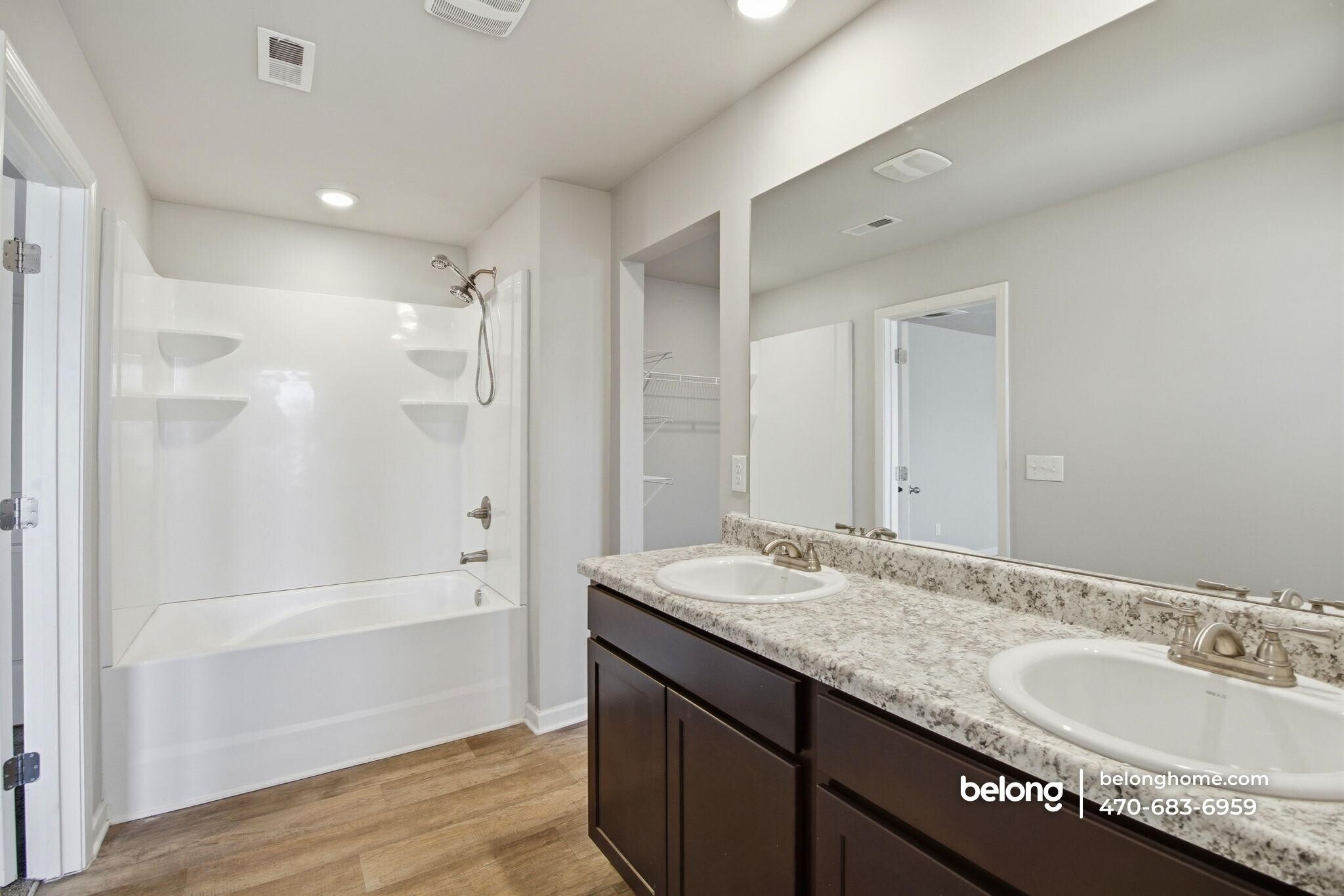 Building Photo - 163 Goodall Woods Dr
