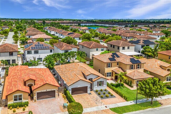 Building Photo - 25021 SW 118 Ct