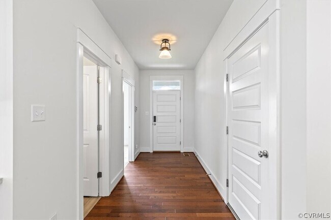 Building Photo - 4142 Tosh Ln