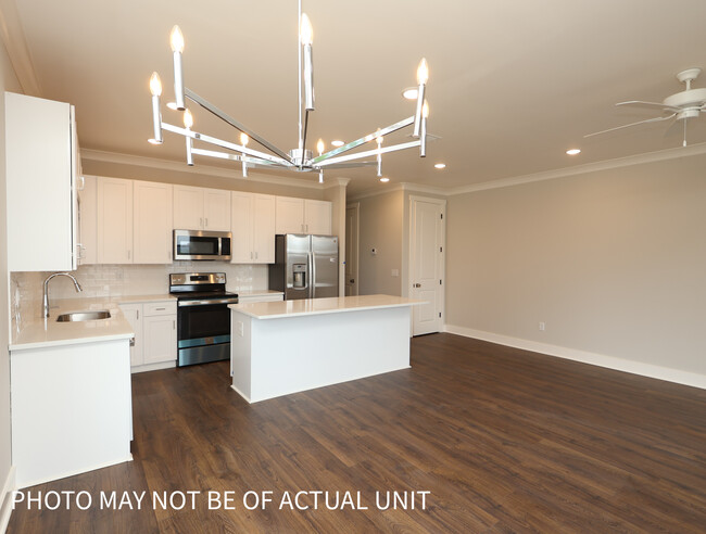 Building Photo - 2019 Rosemary St