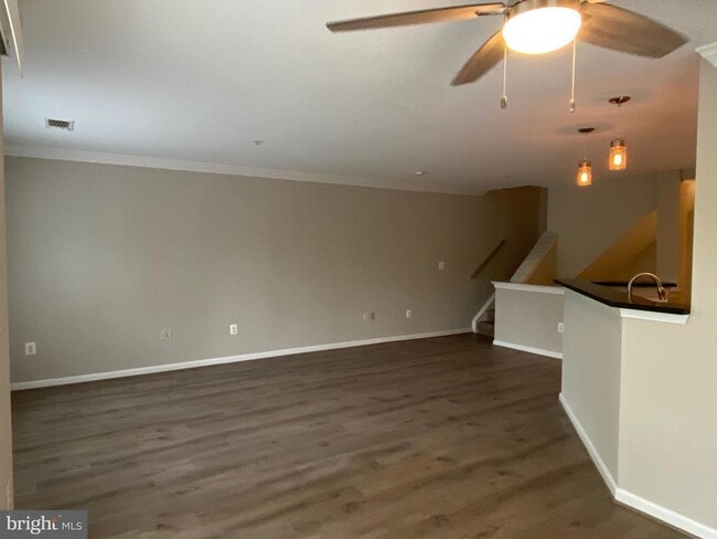 Building Photo - 12834 Fair Briar Ln